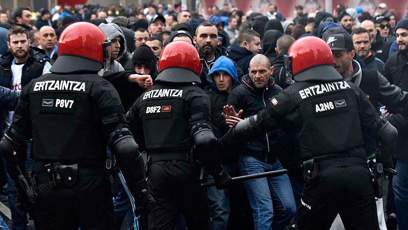 El riesgo de la violencia ultra acecha a los partidos de Atlético y Athletic - Informativo 24h | Ver