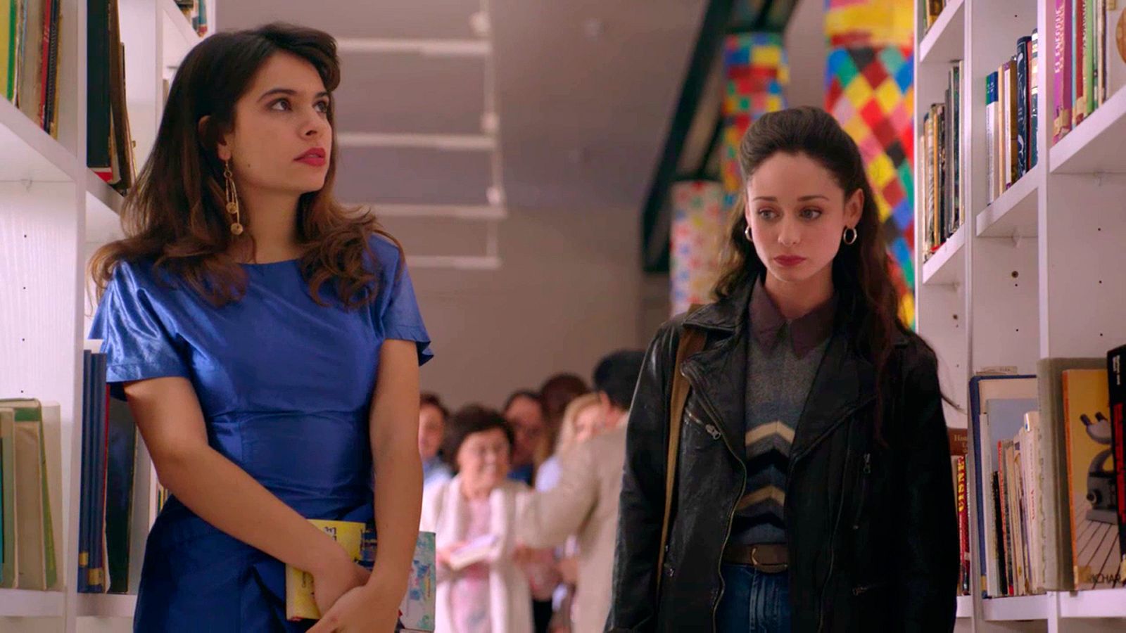 Cuéntame cómo pasó - Carlos y Karina se reencuentran con Julia