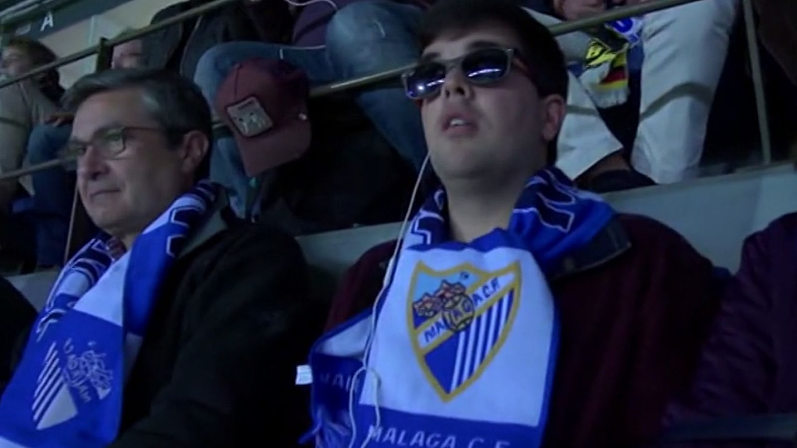 La pasión por el fútbol de Juan Antonio no tiene barreras | Ver