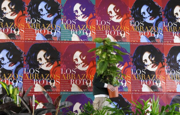  - Se estrena: Los abrazos rotos