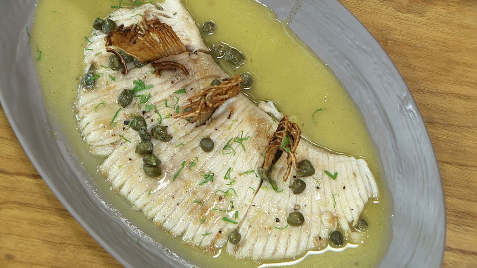 Torres en la cocina - Raya con mantequilla