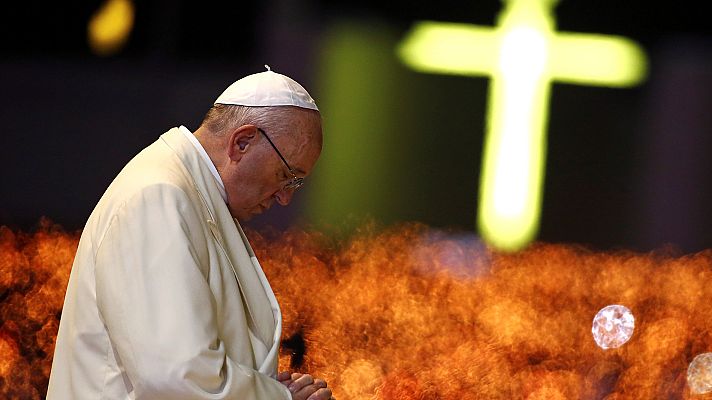 Telediario 1 - El papa Francisco cumple cinco años de pontificado