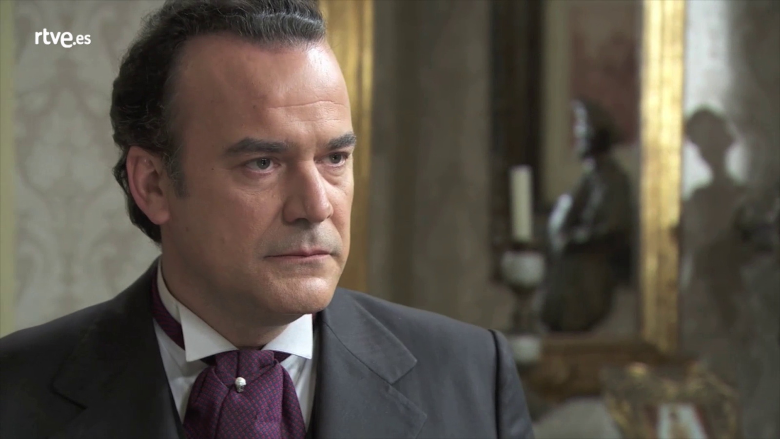 Acacias 38 - Don Arturo le pide a Silvia que no se case