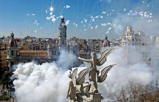 Telediario 1 - Telediario en 4' - 18/03/09