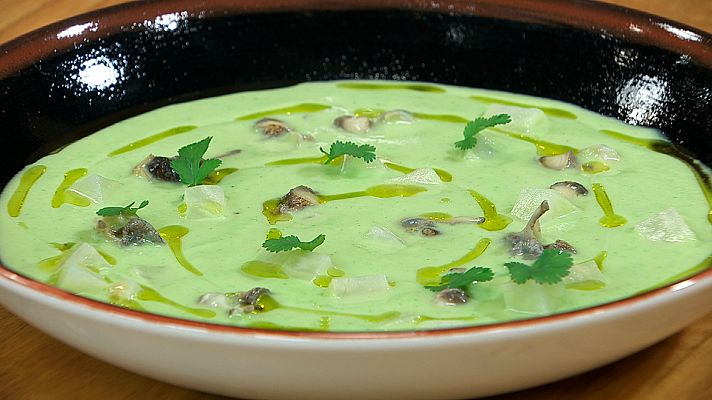 RTVE Cocina - Crema de apio con cañaillas