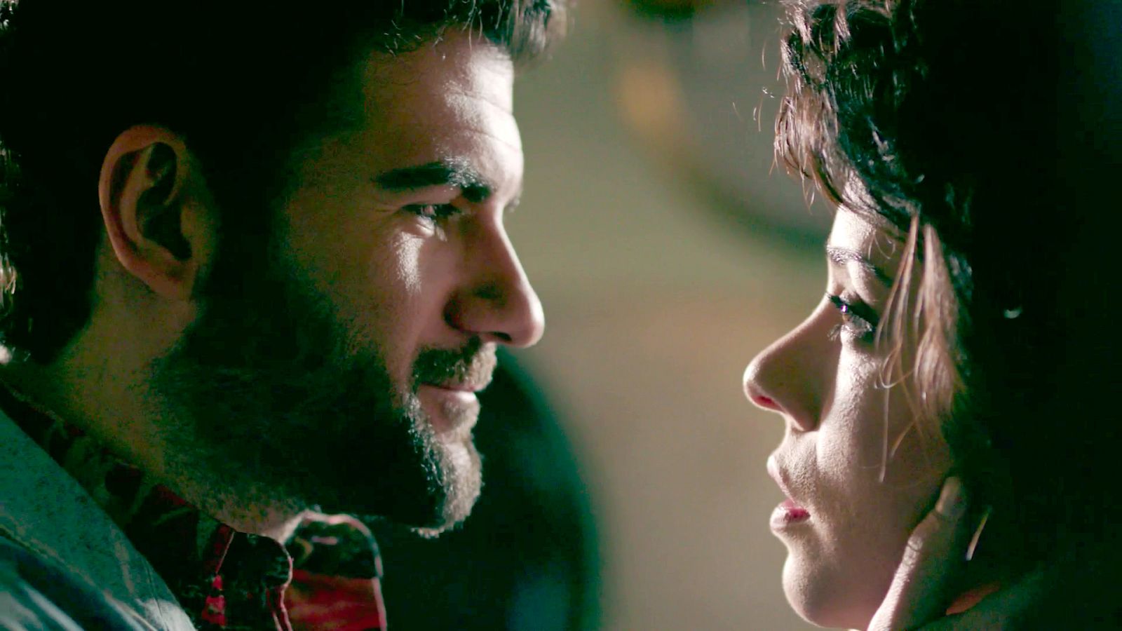 Cuéntame cómo pasó - Paquita le pide un beso a Venancio