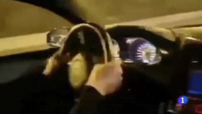 Telediario 1 - La Guardia Civil pone a disposición judicial a un conductor que iba a 300 km/h