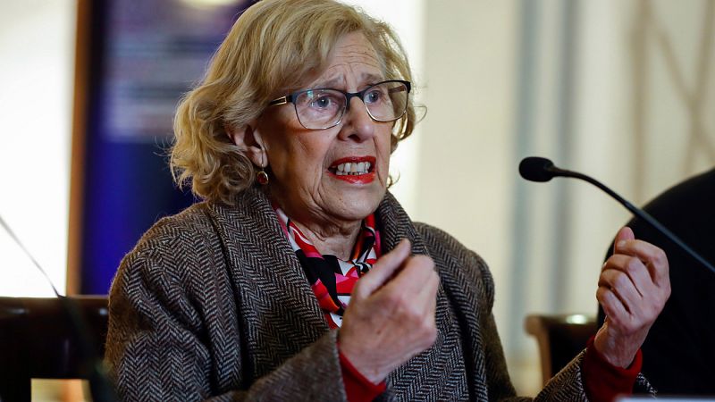 Carmena defiende la "correcta" gestión del Ayuntamiento en el incidente de Lavapiés y descarta dimisiones
