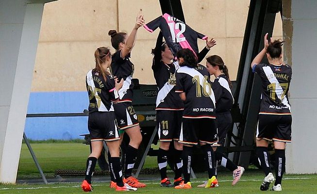 Telediario 1 - El Rayo Femenino y su gran gesto