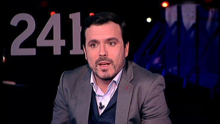 La noche en 24h - Alberto Garzón, sobre la propuesta de Rajoy de bajar el IRPF para las pensiones: "Es una estafa y un timo"