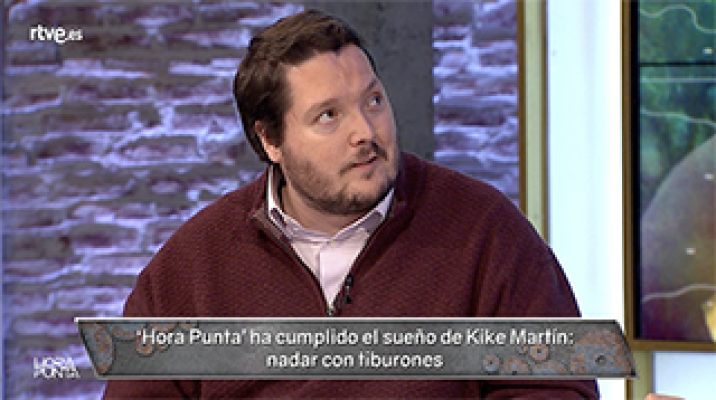 Hora punta - Kike Martín regresa a `Hora Punta¿ para explicarnos su experiencia al nadar con tiburones. Volvió del coma tras 29 días