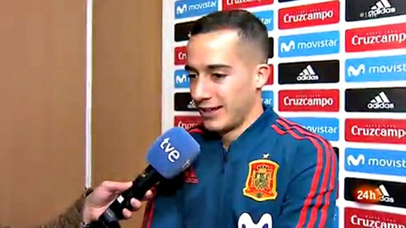 El jugador del Real Madrid y de la selección española de fúbol, Lucas Vázquez, ha analizado en una entrevista en exclusiva para TVE tanto la actualidad de la Roja como la de su club y el protagonismo que ha ganado en estos últimos dos meses, donde se