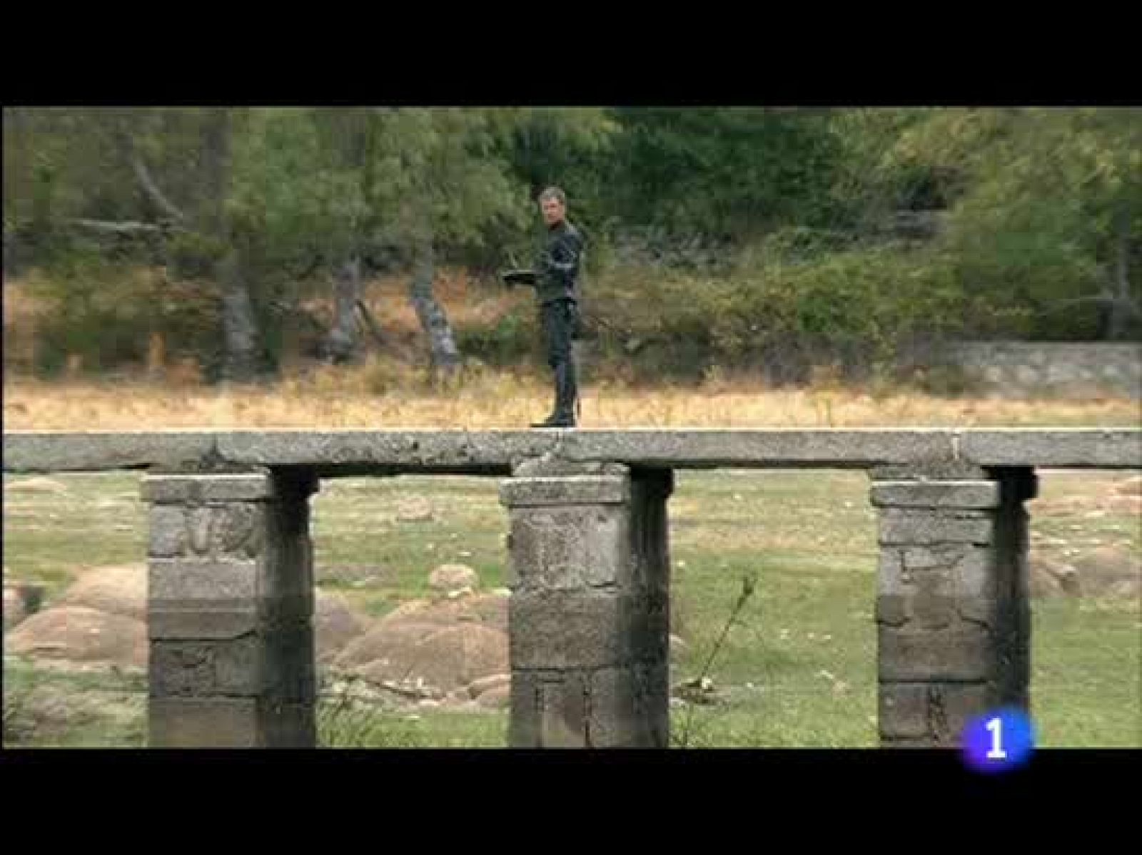 Águila Roja - El duelo sobre el puente | Ver