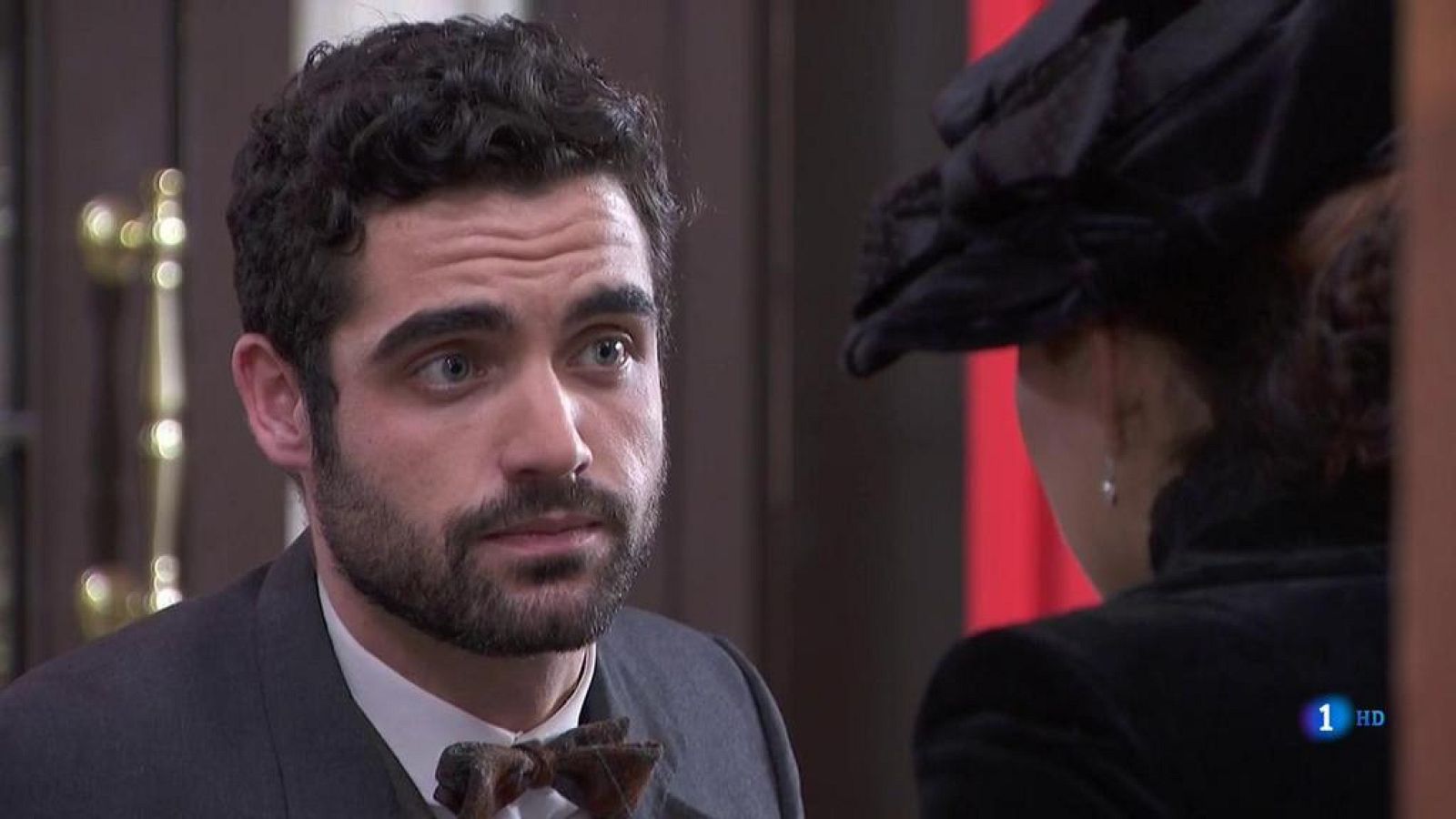 Acacias 38 - Flora no es la esposa de Íñigo