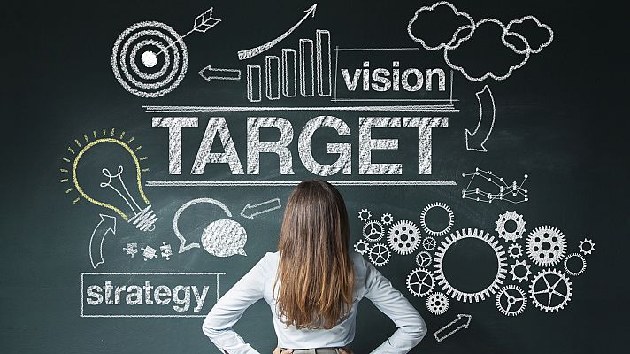 Telediario 1 - 'Woman Forward', la fundación para acabar con la desigualdad