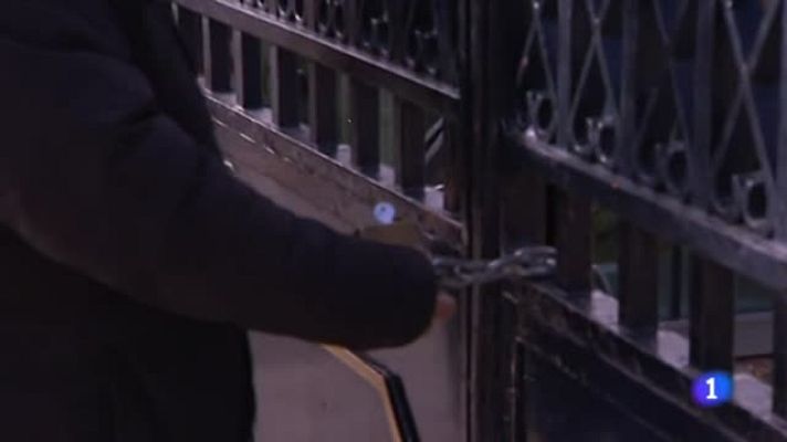 Telediario 1 - Revisan el arbolado de El Retiro