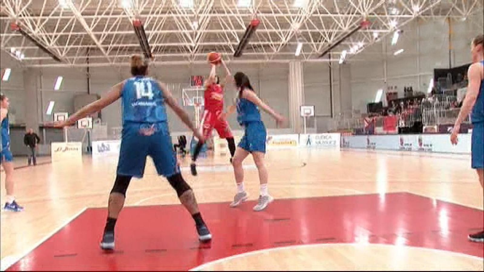 Baloncesto - Liga Femenina DIA, 25ª jornada: Embutidos Pajariel Bembibre - Perfumerías Avenida - ver ahora