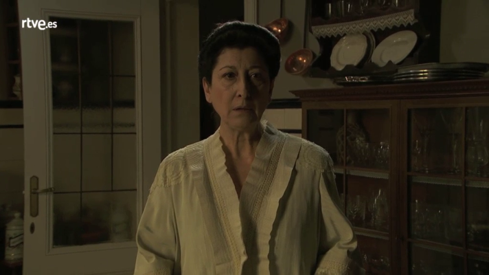 Acacias 38 - Úrsula recuerda cómo fue asaltada de joven