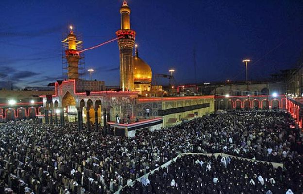  - Los primeros turistas llegan a Irak