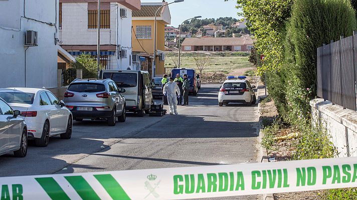 Telediario 1 - Una madre y su hijo, asesinados en Murcia