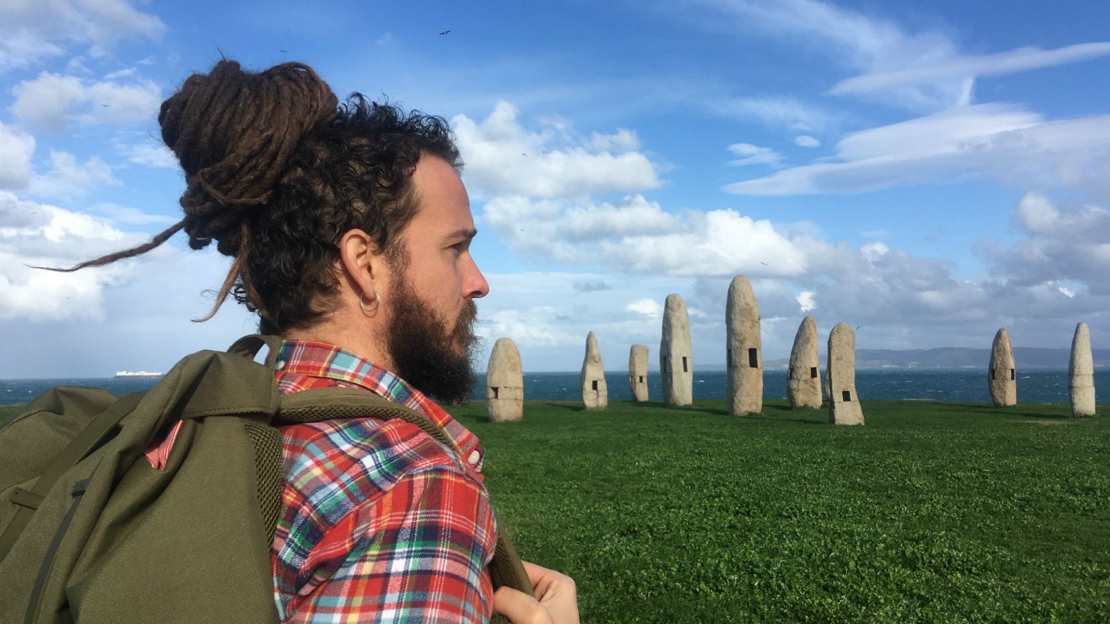 Surfeando sofás - 'Surfeando Sofás', el nuevo programa de viajes de Playz que mostrará la hospitalidad de España y cómo viajar con bajo presupuesto