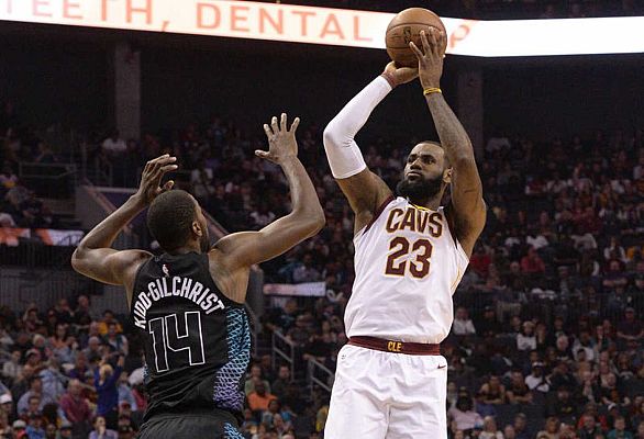 Telediario 1 - LeBron iguala a Jordan como el rey de la consistencia ofensiva