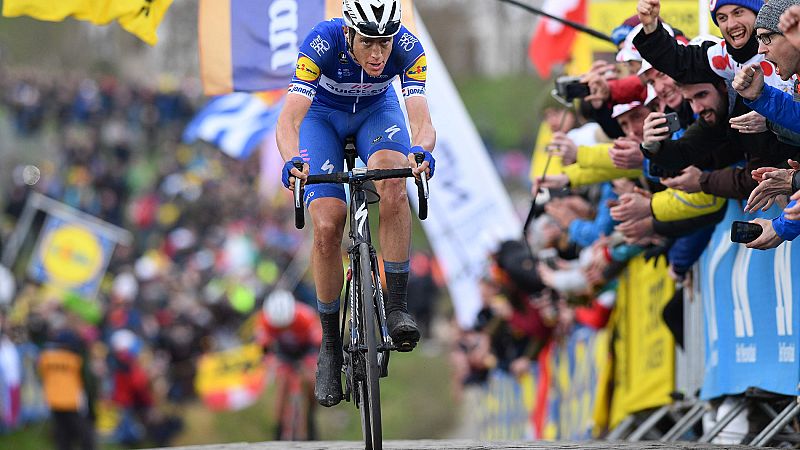 Niki Terpstra consigue en Flandes su segundo 'monumento' | Ver