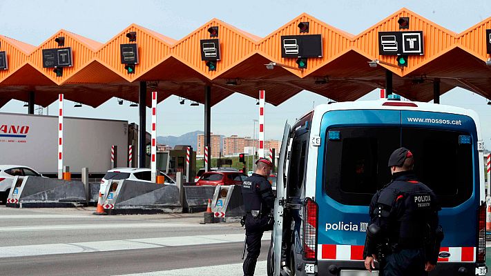 Telediario 1 - La Fiscalía investiga si hay rebelión en los actos "vandálicos" de los Comités de Defensa de la República