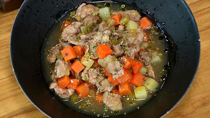 RTVE Cocina - Carrilleras de cordero en bote