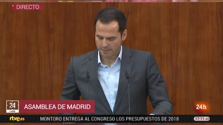 Informativo 24h - Aguado a Cifuentes: "Nadie la conoce ni en clase ni en los exámenes".