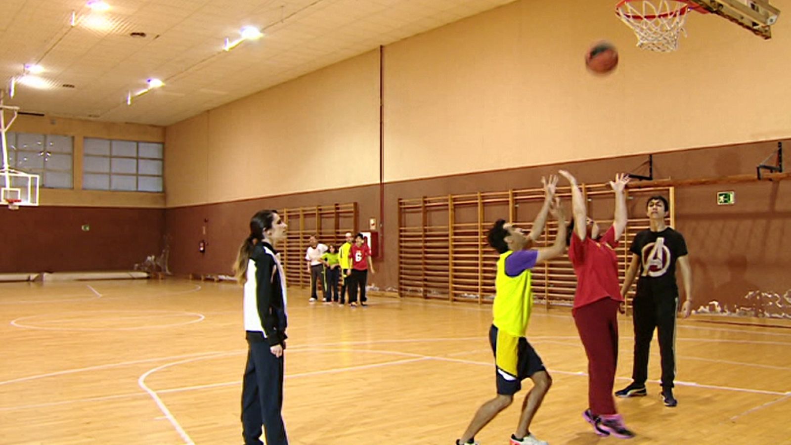 Enfoque - Raperos y campeones - ver ahora