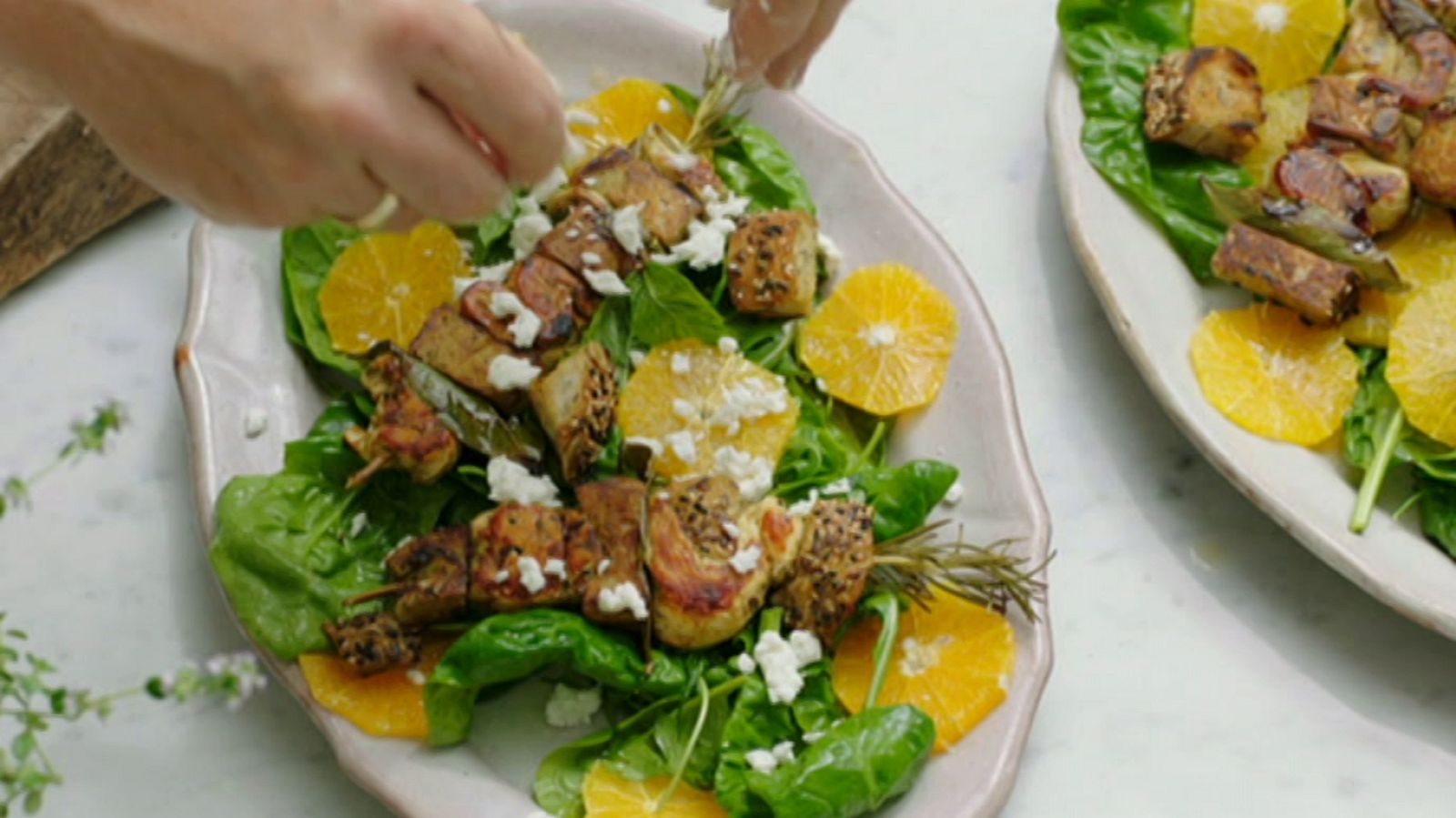 Otros documentales - La súper comida de Jamie: Popovers, kebabs de pollo, hamburguesa de tofu - ver ahora