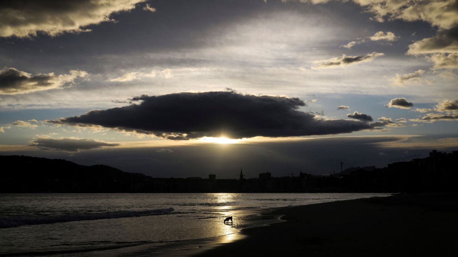 Precipitaciones persistentes en zonas del norte de Aragón y Navarra
