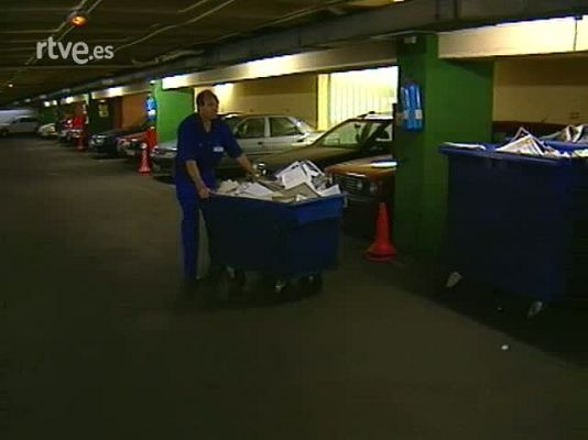 Parlamento - Reciclaje de papel en el Senado