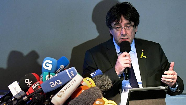 Telediario 1 - La justicia alemana pide información a España sobre la acusación de malversación a Puigdemont