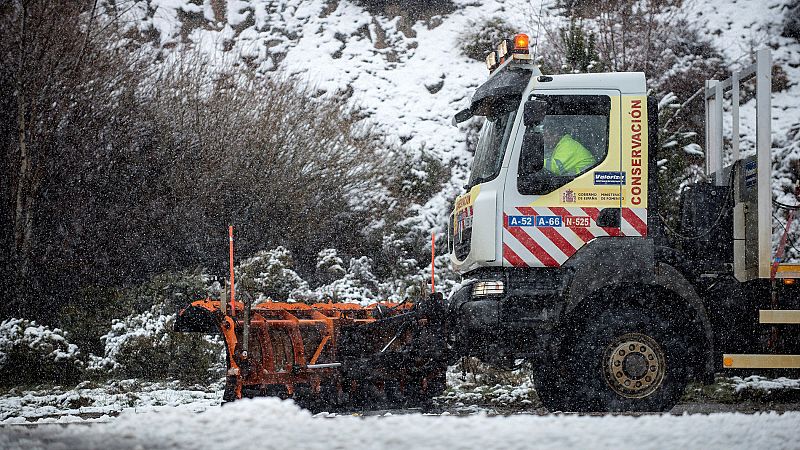 Un total de 38 provincias en alerta por el temporal de nieve y viento