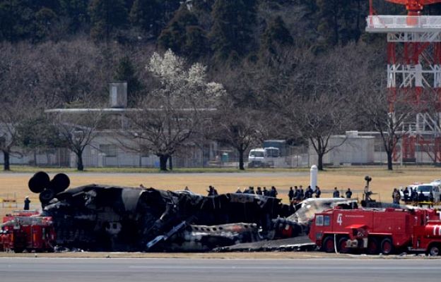 Telediario 1 - Telediario en 4' - 23/03/09