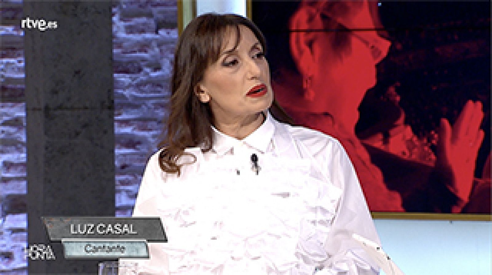 Entrevistamos a Luz Casal, que nos presenta su nuevo disco 'Que corra el aire'