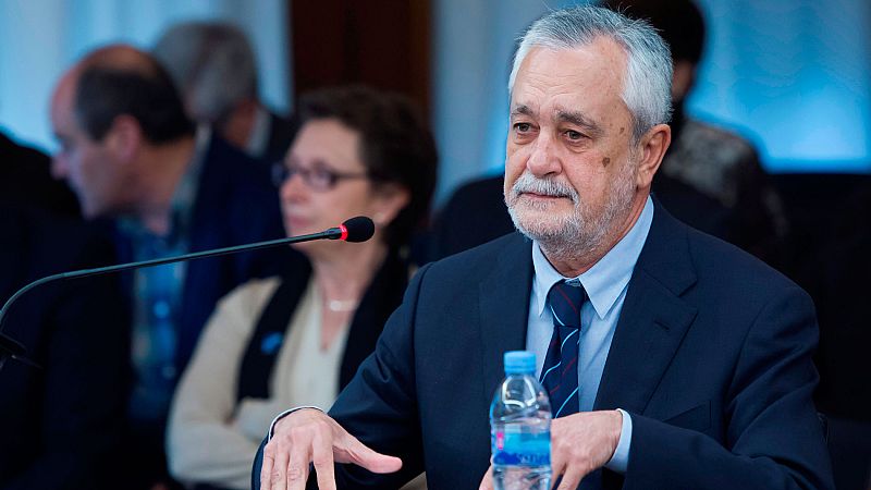 Griñán niega haber recibido informes de alerta del interventor sobre los ERE