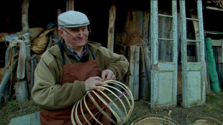 Aquí la Tierra - Rescatando las cestas de avellano