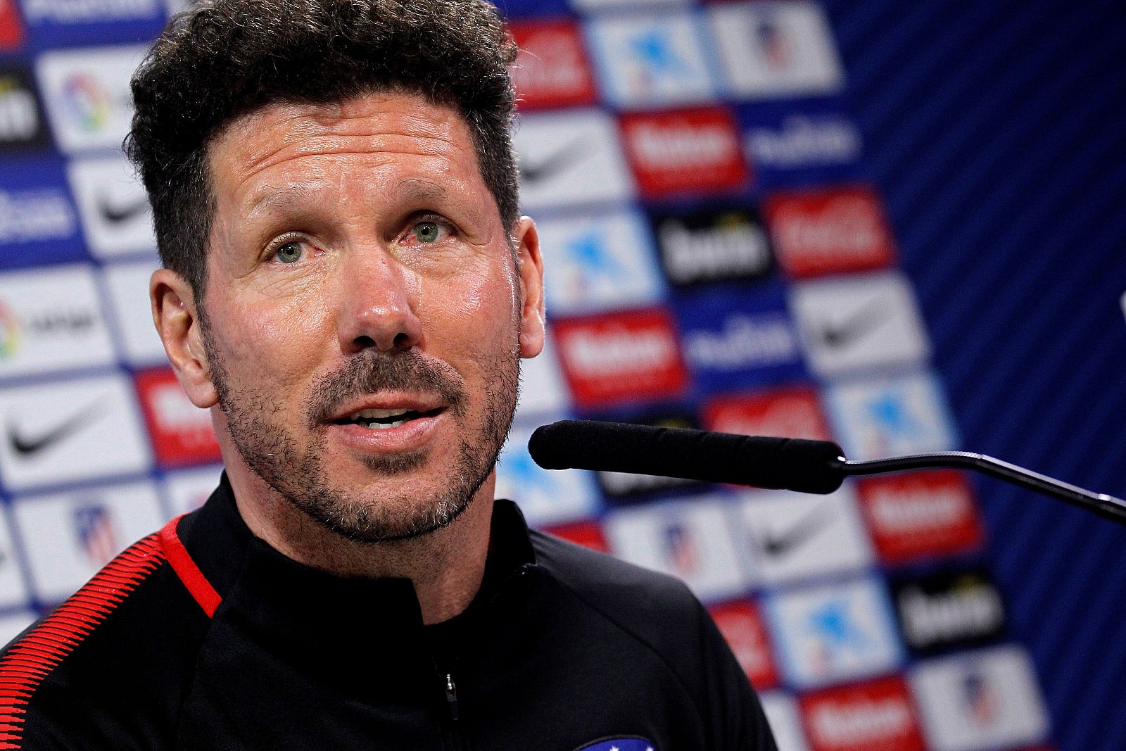 Simeone: "Lo de Costa es leve"