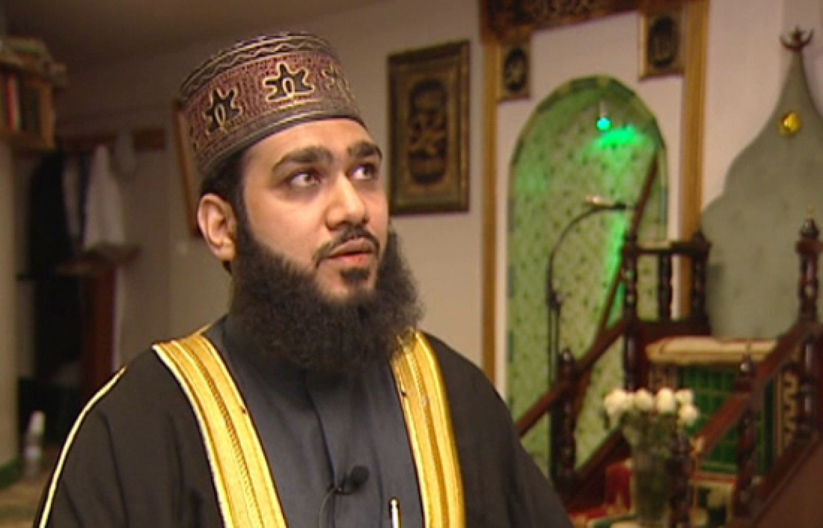 En Francia, una Universidad Católica da clases de 'religiones y laicidad' a alumnos musulmanes | Ver