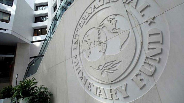 Telediario 1 - El FMI mejora sus previsiones de crecimiento para España y la zona euro