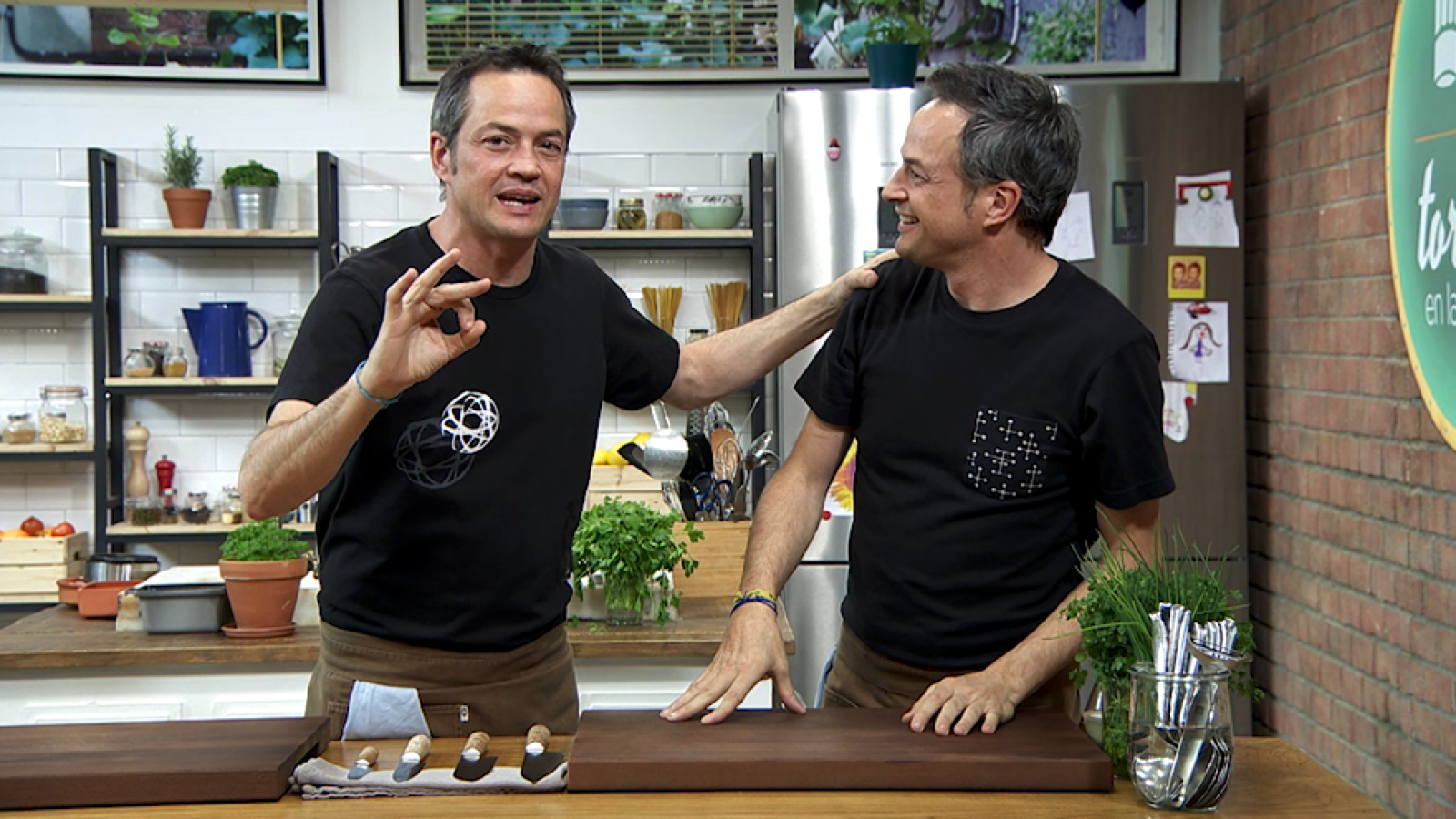 Torres en la cocina - Pasta al horno y gazpacho de mango - ver ahora