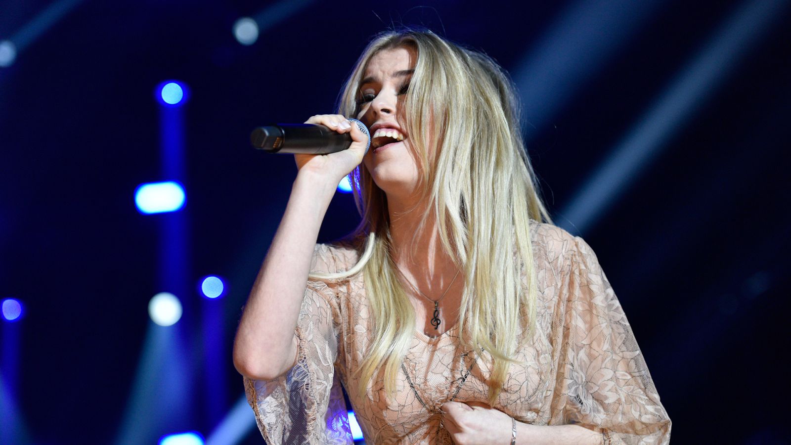 Concierto OT - Nerea canta 'Quédate conmigo'