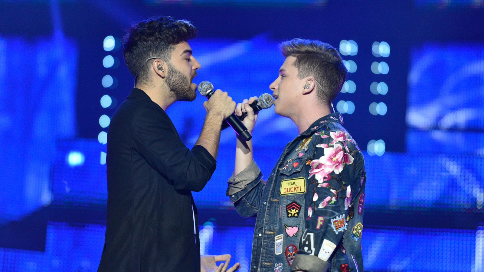 Concierto OT - Raoul y Agoney cantan 'Manos vacías'