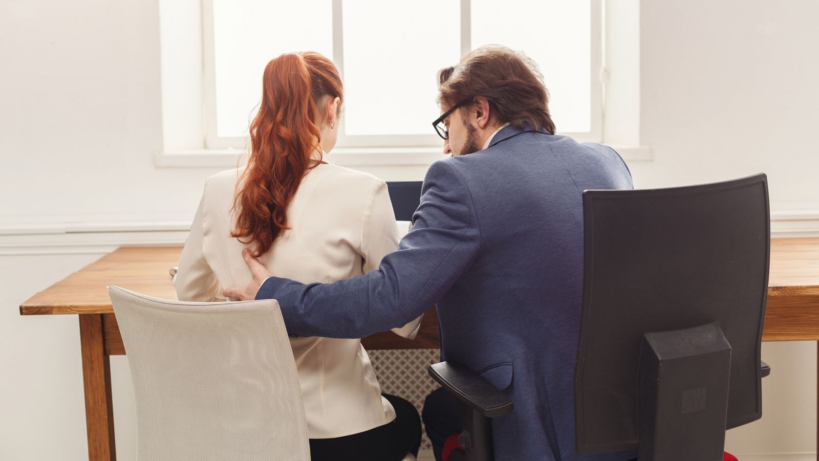 Una estudiante pone en evidencia las ofertas de trabajo con componente sexual a la que se enfrentan muchas mujeres