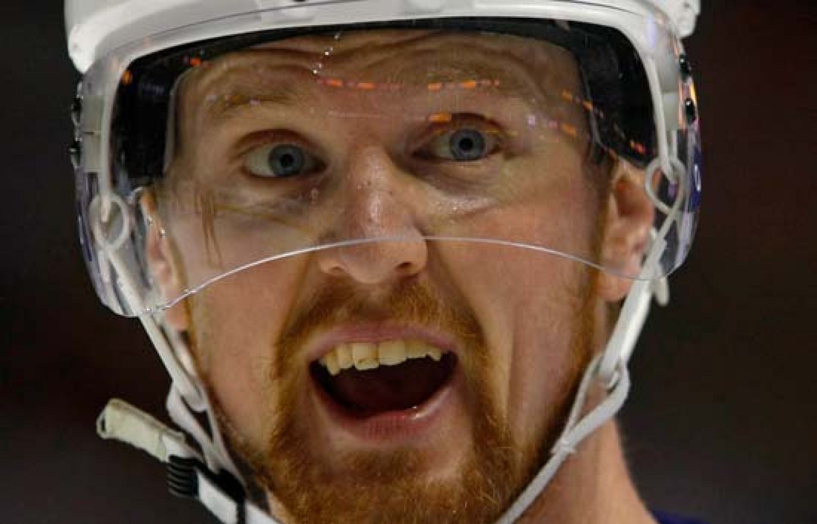 Marcar con la boca rota | Ver