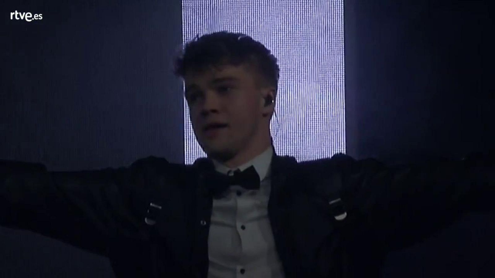 Eurovisión 2018 - República Checa: Mikolas Josef canta 'Lie to me' en la EsPreParty