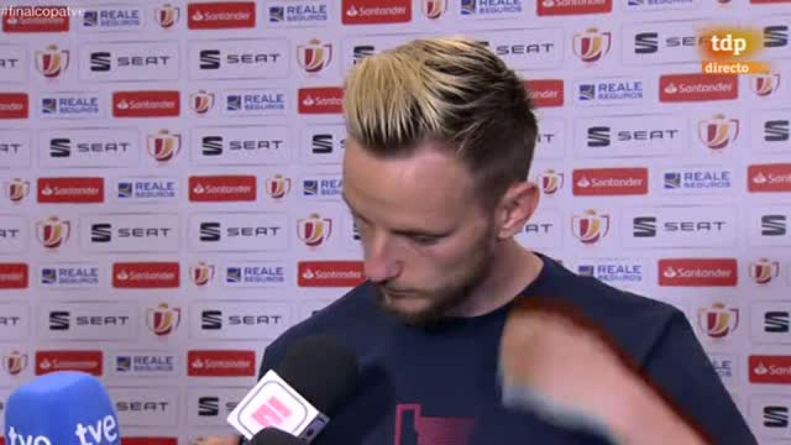 Copa 2018 | Rakitic: "Un poco triste por el Sevilla, ojalá puedan conseguir más títulos" | Ver